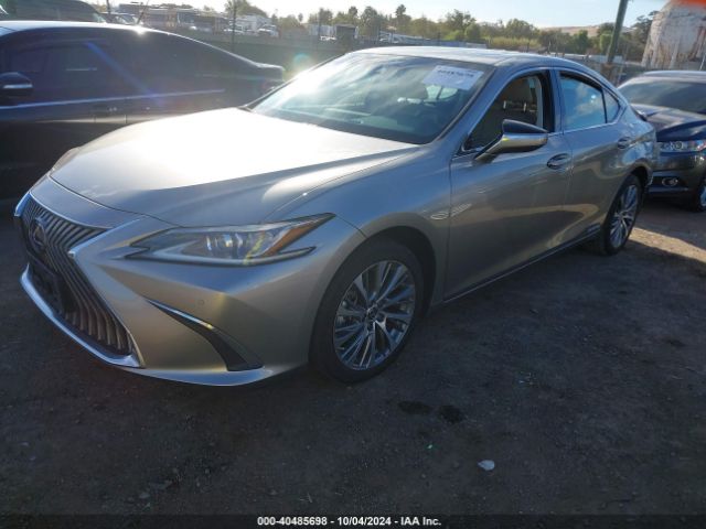 Photo 1 VIN: 58ADA1C12MU005910 - LEXUS ES 