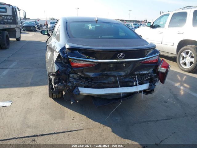 Photo 5 VIN: 58ADA1C12MU006748 - LEXUS ES 300H 