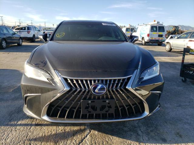 Photo 4 VIN: 58ADA1C12NU013667 - LEXUS ES 300H BA 