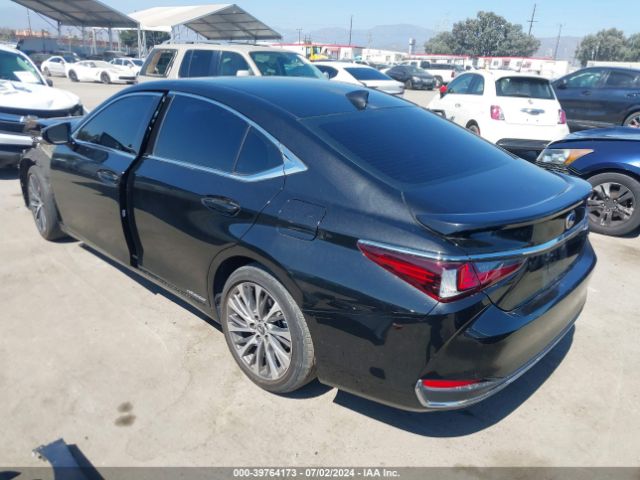 Photo 2 VIN: 58ADA1C12NU015676 - LEXUS ES 300H 