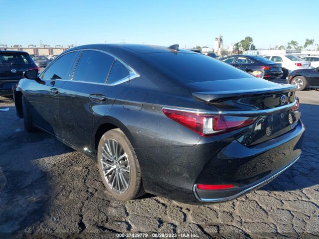 Photo 2 VIN: 58ADA1C12NU024474 - LEXUS ES 