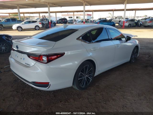 Photo 3 VIN: 58ADA1C12NU024927 - LEXUS ES 