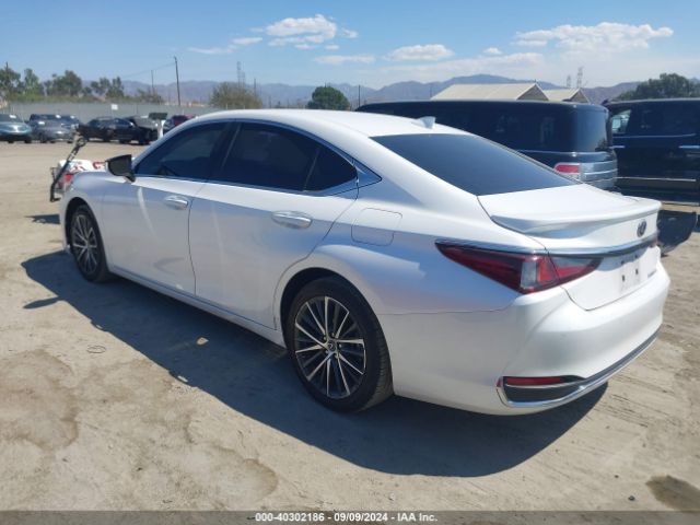 Photo 2 VIN: 58ADA1C12PU029001 - LEXUS ES 