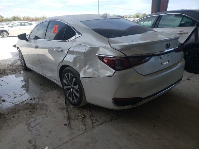 Photo 2 VIN: 58ADA1C13MU002711 - LEXUS ES 300H 