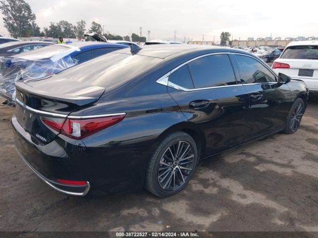 Photo 3 VIN: 58ADA1C13PU027158 - LEXUS ES 300H 