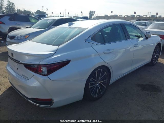 Photo 3 VIN: 58ADA1C13PU036829 - LEXUS ES 300H 