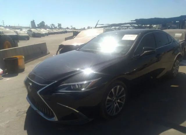 Photo 1 VIN: 58ADA1C14MU001390 - LEXUS ES 