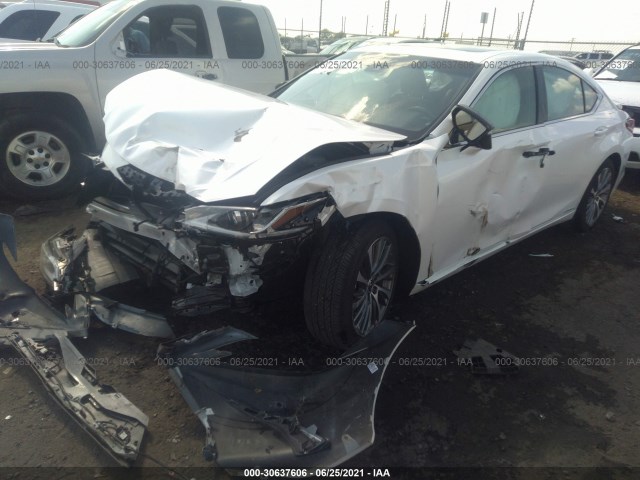 Photo 1 VIN: 58ADA1C15MU002726 - LEXUS ES 300H 