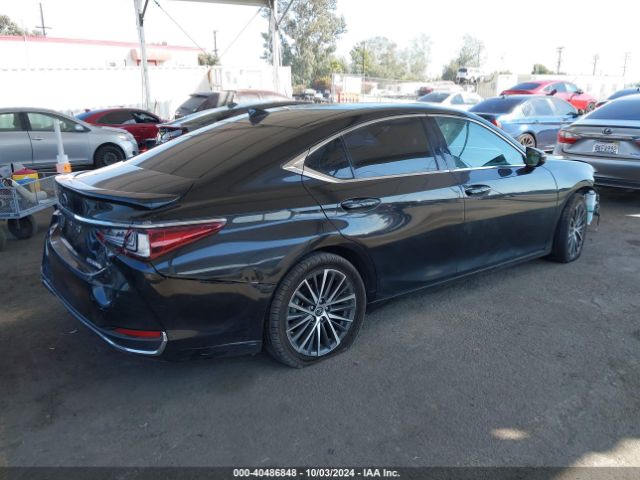 Photo 3 VIN: 58ADA1C15PU029980 - LEXUS ES 