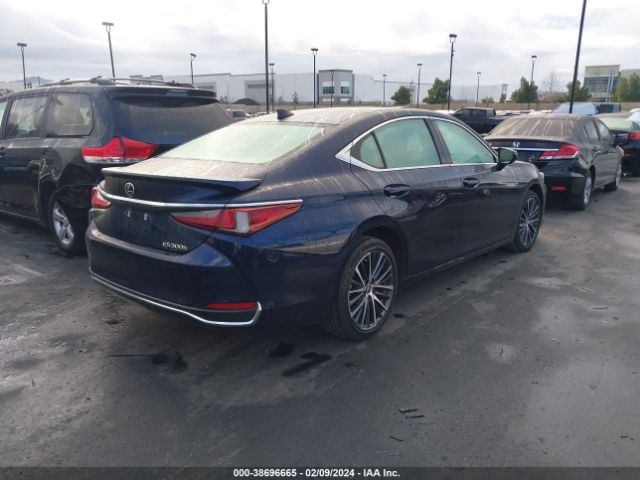 Photo 3 VIN: 58ADA1C15PU034628 - LEXUS ES 300H 