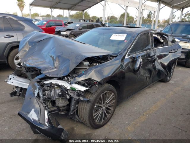 Photo 1 VIN: 58ADA1C15PU035035 - LEXUS ES 300H 