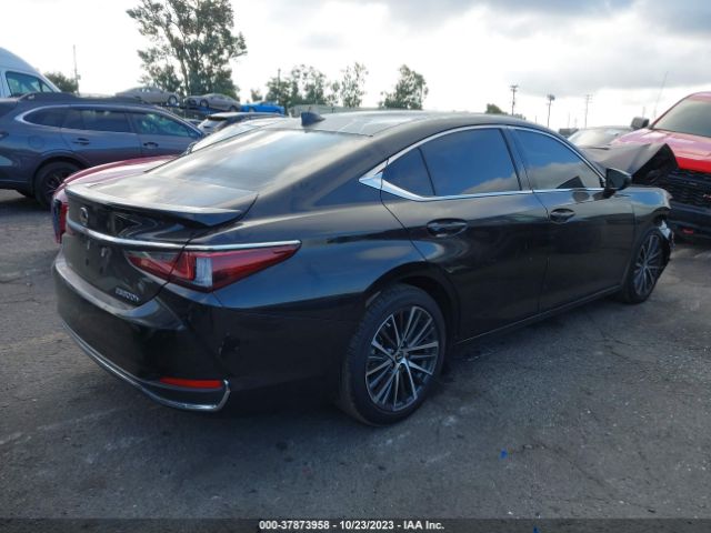 Photo 3 VIN: 58ADA1C15PU035035 - LEXUS ES 300H 