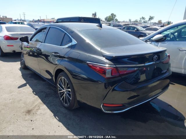 Photo 2 VIN: 58ADA1C15RU042330 - LEXUS ES 