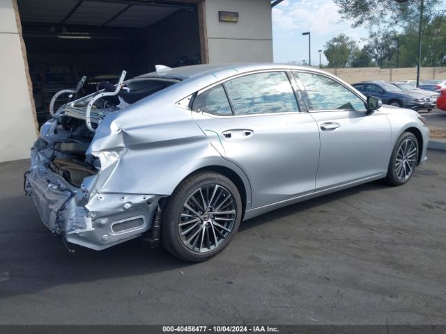 Photo 3 VIN: 58ADA1C15RU047110 - LEXUS ES 