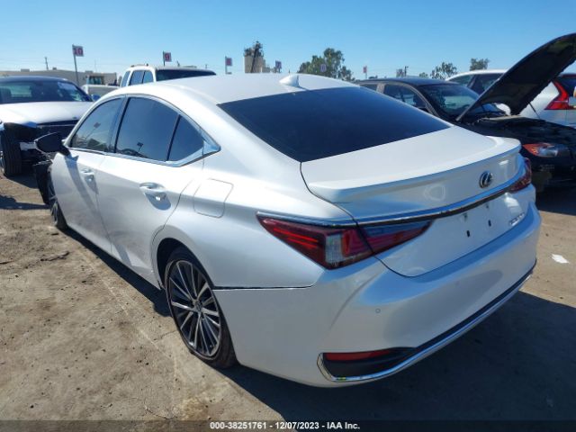 Photo 2 VIN: 58ADA1C16PU029003 - LEXUS ES 300H 