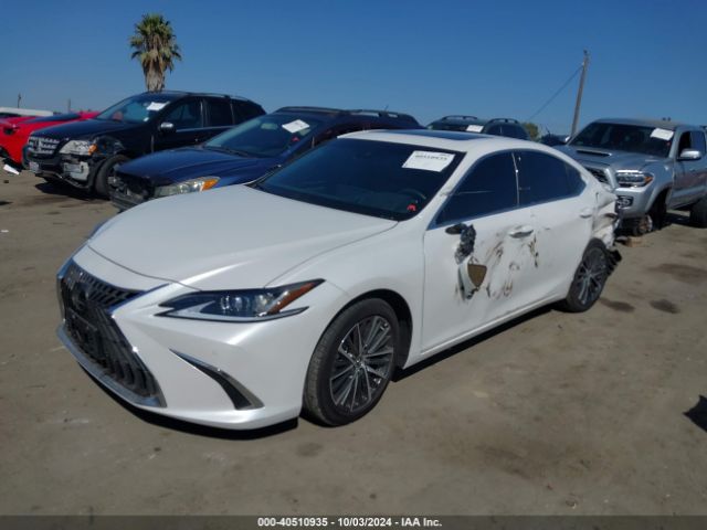 Photo 1 VIN: 58ADA1C16RU054017 - LEXUS ES 