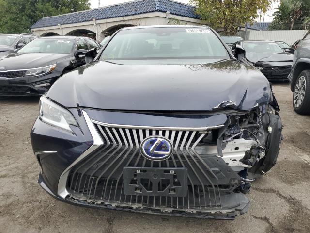 Photo 4 VIN: 58ADA1C17MU012917 - LEXUS ES 