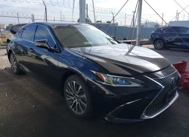 Photo 0 VIN: 58ADA1C17MU012965 - LEXUS ES 