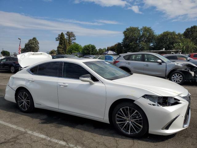 Photo 3 VIN: 58ADA1C17NU015978 - LEXUS ES 300H BA 