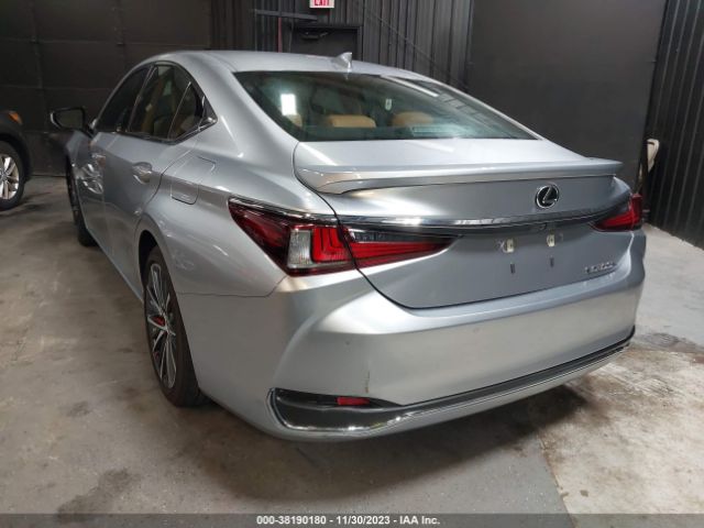 Photo 2 VIN: 58ADA1C17PU034808 - LEXUS ES 300H 