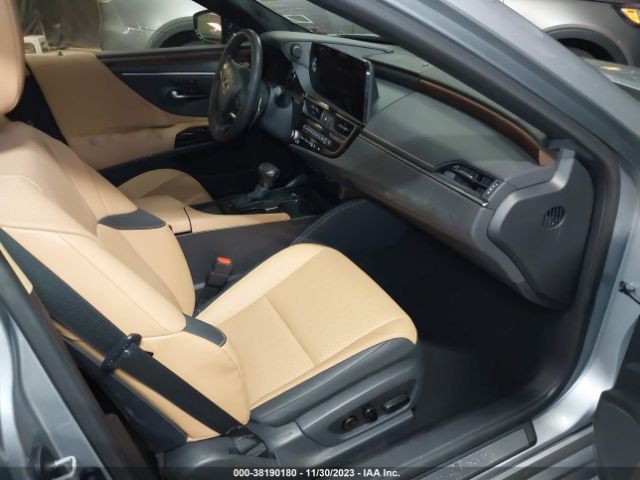 Photo 4 VIN: 58ADA1C17PU034808 - LEXUS ES 300H 