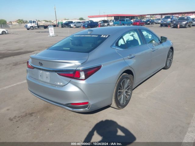 Photo 3 VIN: 58ADA1C17RU037694 - LEXUS ES 