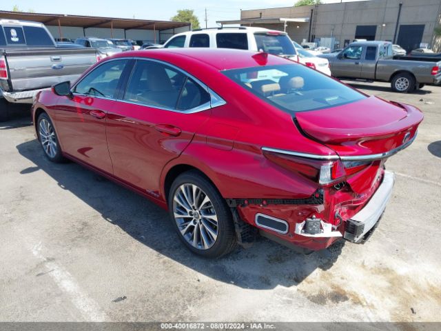 Photo 2 VIN: 58ADA1C18MU012179 - LEXUS ES 