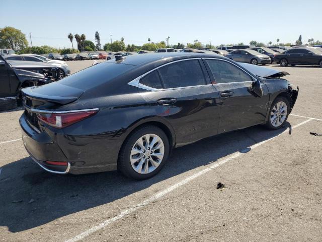 Photo 2 VIN: 58ADA1C18RU043102 - LEXUS ES 300H BA 