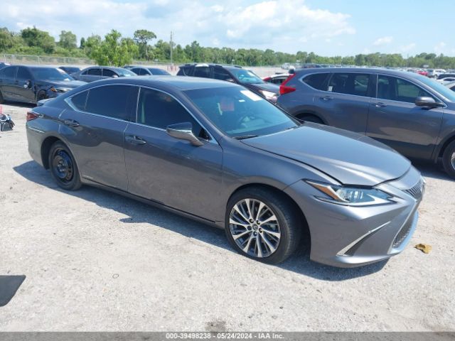 Photo 0 VIN: 58ADA1C19MU004804 - LEXUS ES 300H 