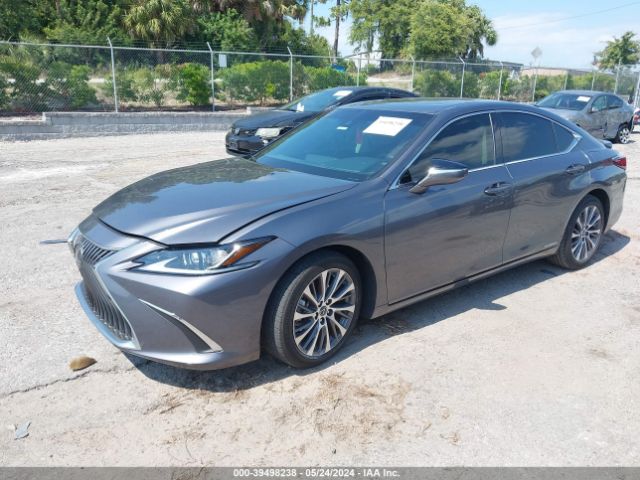 Photo 1 VIN: 58ADA1C19MU004804 - LEXUS ES 300H 