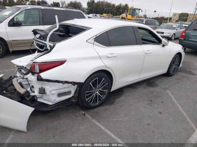 Photo 3 VIN: 58ADA1C19PU035460 - LEXUS ES 