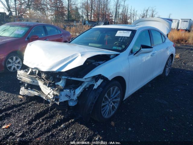 Photo 1 VIN: 58ADA1C1XMU005976 - LEXUS ES 300H 