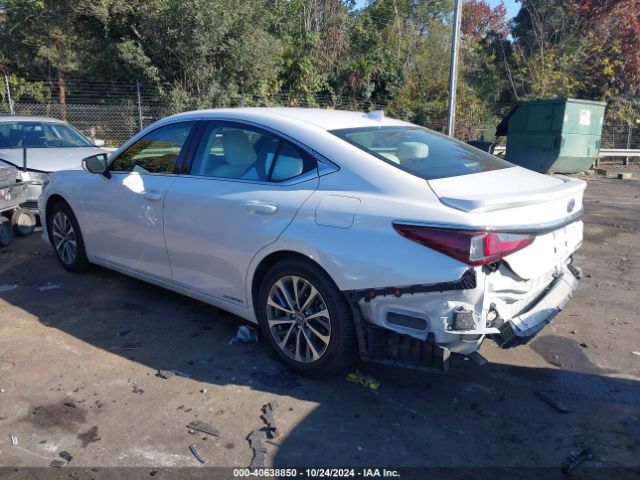 Photo 2 VIN: 58ADA1C1XNU017546 - LEXUS ES 