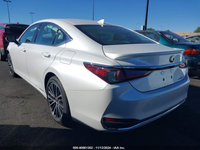 Photo 2 VIN: 58ADA1C1XNU023556 - LEXUS ES 