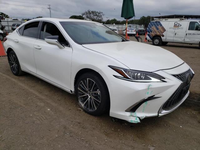 Photo 3 VIN: 58ADA1C1XPU035368 - LEXUS ES300 