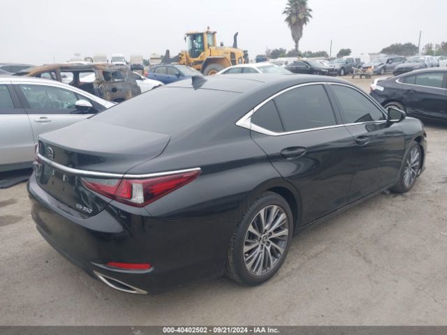 Photo 3 VIN: 58ADZ1B10LU069405 - LEXUS ES 