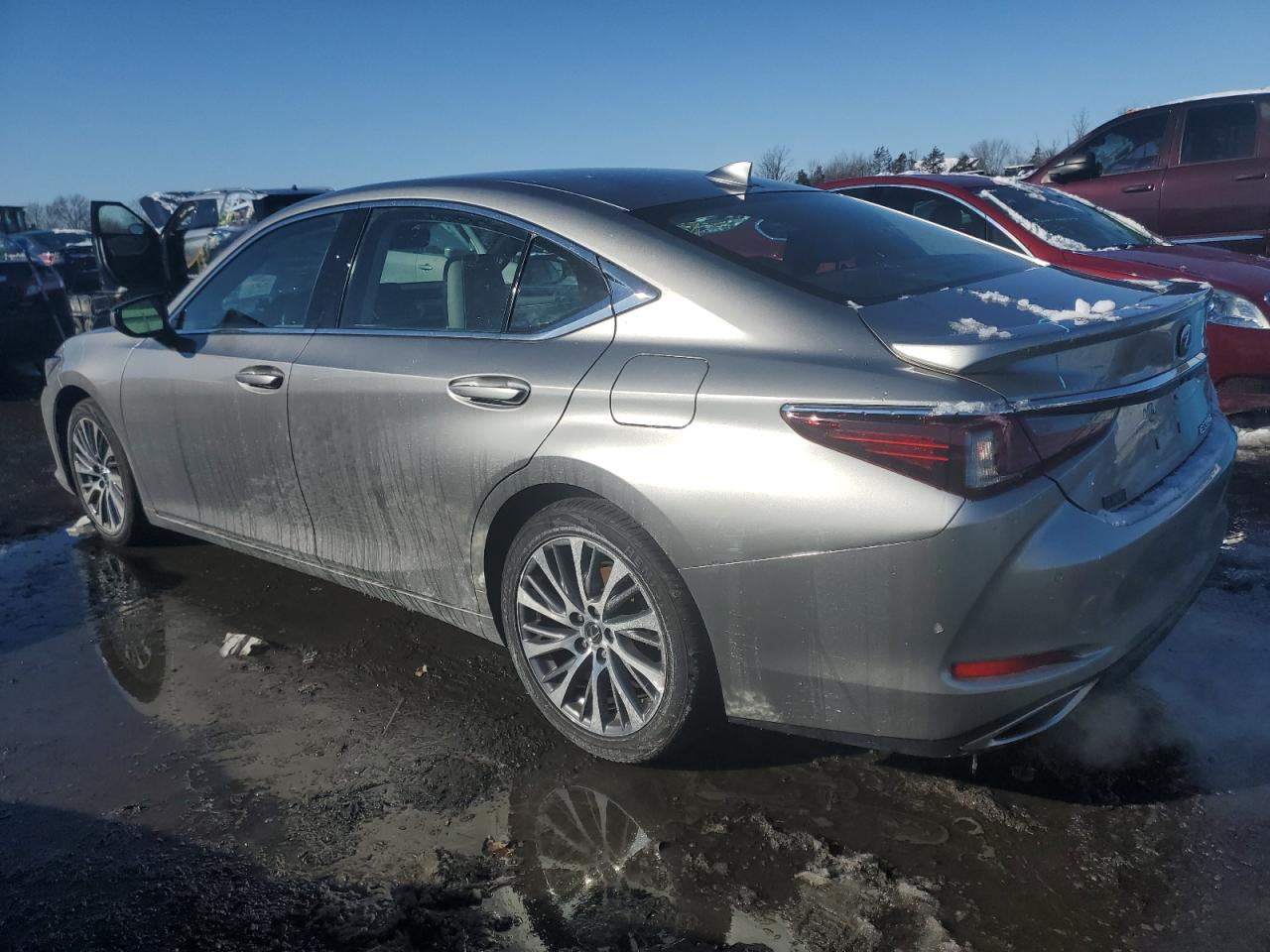 Photo 1 VIN: 58ADZ1B11MU091480 - LEXUS ES 