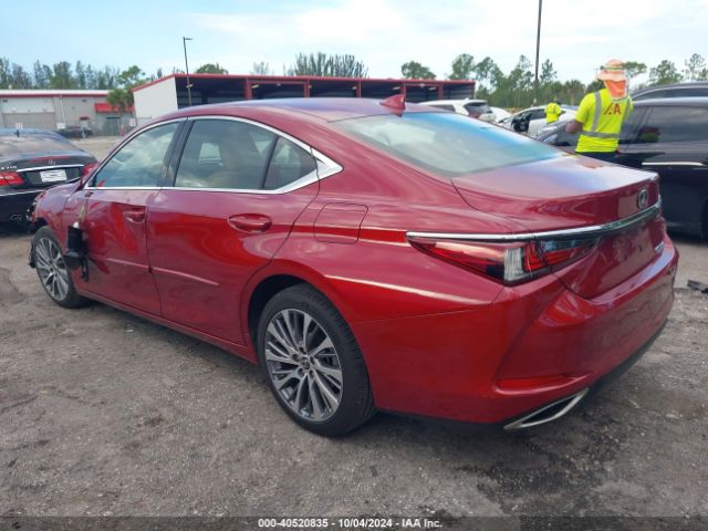 Photo 2 VIN: 58ADZ1B11MU100582 - LEXUS ES 