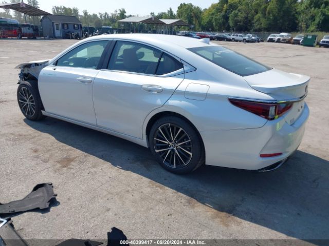 Photo 2 VIN: 58ADZ1B11RU179467 - LEXUS ES 