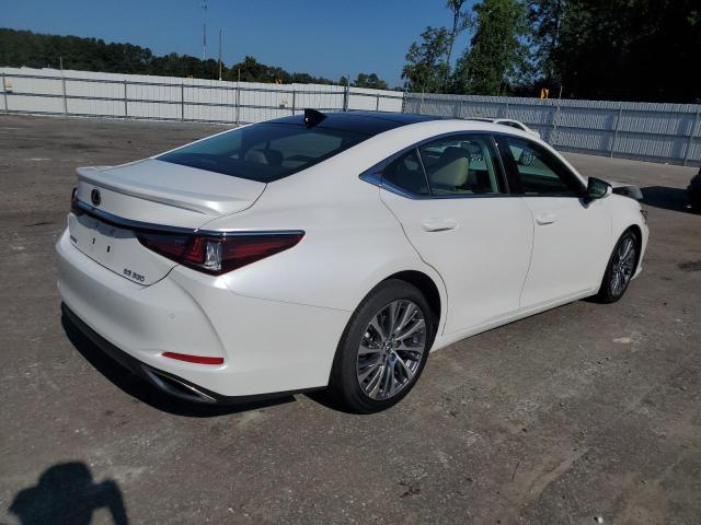 Photo 2 VIN: 58ADZ1B12MU101045 - LEXUS ES350 