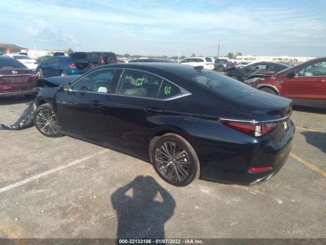 Photo 2 VIN: 58ADZ1B12NU111981 - LEXUS ES 