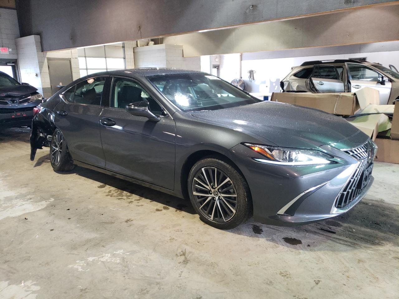 Photo 3 VIN: 58ADZ1B12PU151528 - LEXUS ES 