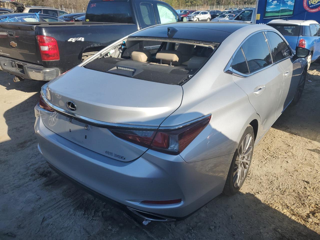 Photo 2 VIN: 58ADZ1B13LU069995 - LEXUS ES 