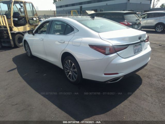 Photo 2 VIN: 58ADZ1B13LU070550 - LEXUS ES 