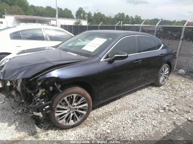 Photo 1 VIN: 58ADZ1B13MU083848 - LEXUS ES 