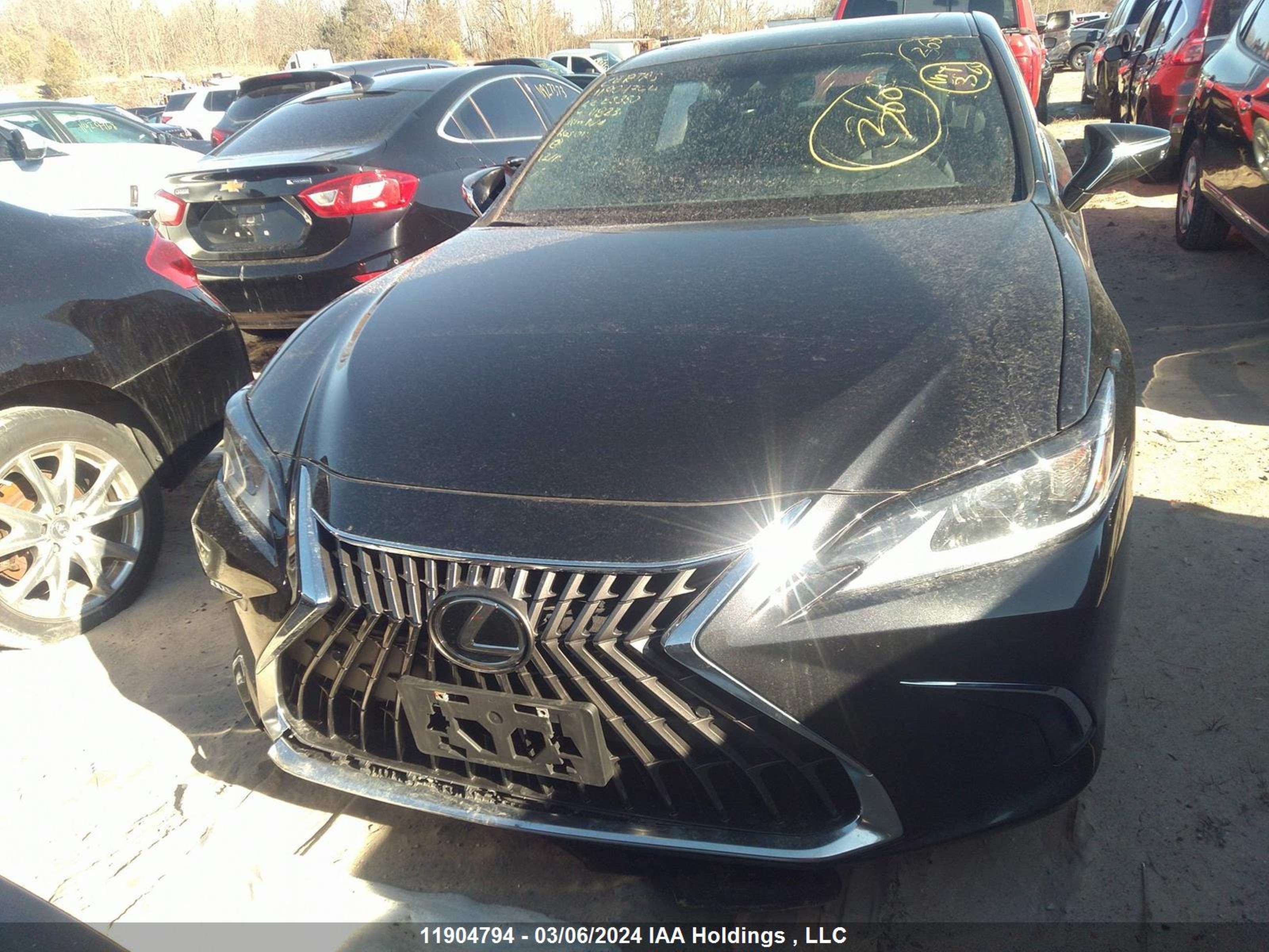 Photo 11 VIN: 58ADZ1B13NU118230 - LEXUS ES 