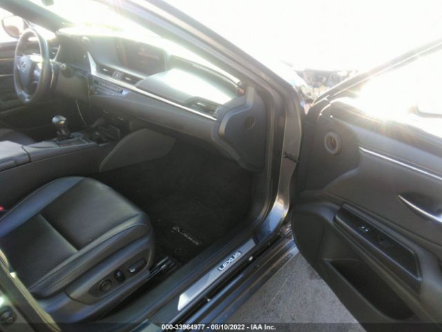 Photo 4 VIN: 58ADZ1B14LU051943 - LEXUS ES 