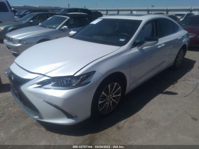 Photo 1 VIN: 58ADZ1B14MU100012 - LEXUS ES 