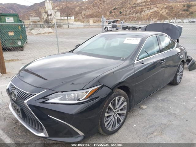 Photo 1 VIN: 58ADZ1B14MU105839 - LEXUS ES 