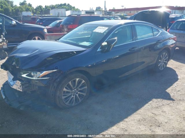 Photo 1 VIN: 58ADZ1B15MU093295 - LEXUS ES 